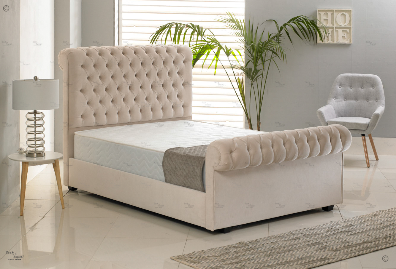 Windsor Chesterfield Sleigh Bed UK